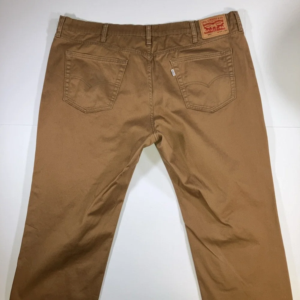 Levis levi 541